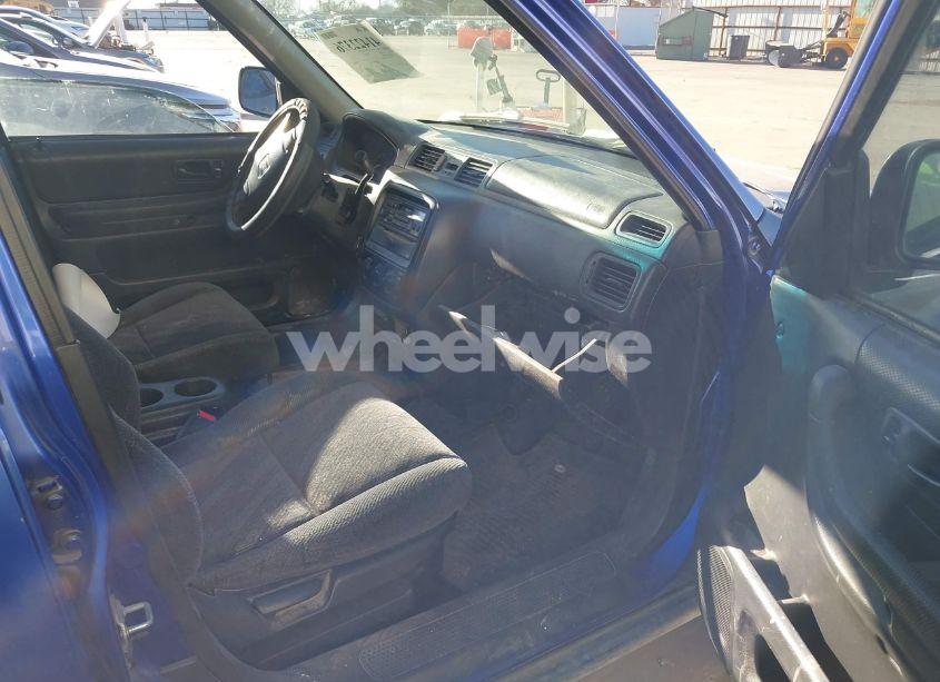 Photo 5 of 2001 Honda Cr-v LX (VIN JHLRD284X1C000752)