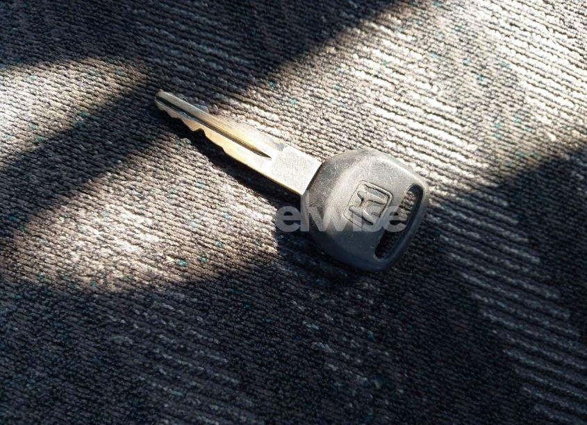 Photo 11 of 2001 Honda Cr-v LX (VIN JHLRD284X1C002338)