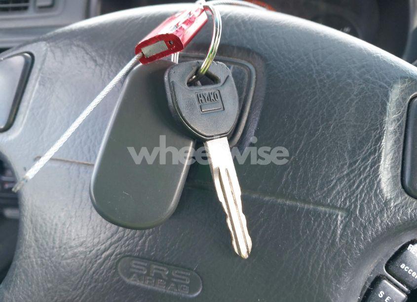 Photo 11 of 2001 Honda Cr-v LX (VIN JHLRD284X1S008582)