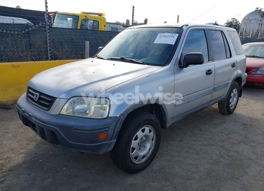 Photo 2 of 2001 Honda Cr-v LX (VIN JHLRD284X1S008582)