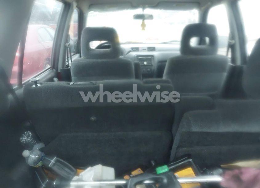 Photo 12 of 2001 Honda Cr-v LX (VIN JHLRD284X1S009425)