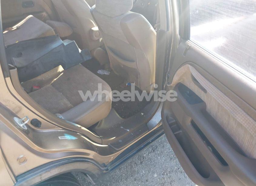 Photo 8 of 2002 Honda Cr-v LX (VIN JHLRD68402C000655)