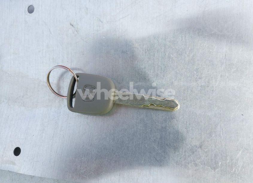 Photo 11 of 2002 Honda Cr-v LX (VIN JHLRD68412C016086)