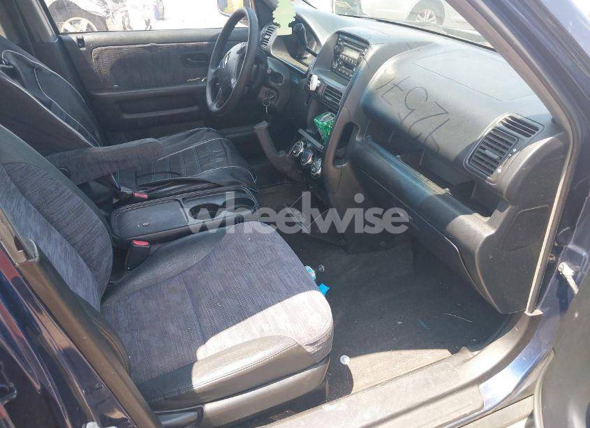 Photo 5 of 2004 Honda Cr-v LX (VIN JHLRD68414C017807)