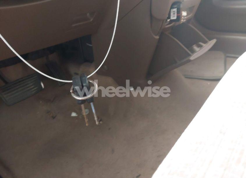 Photo 11 of 2002 Honda Cr-v LX (VIN JHLRD68422C002570)