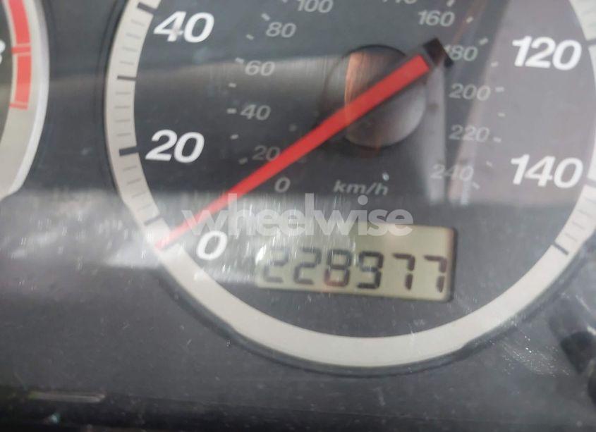 Photo 15 of 2004 Honda Cr-v LX (VIN JHLRD68434C019820)