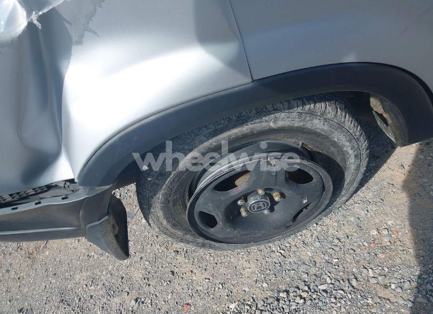 Photo 12 of 2003 Honda Cr-v LX (VIN JHLRD68453C010129)