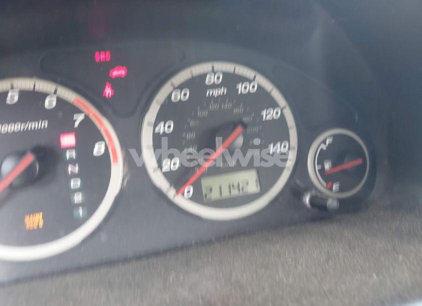 Photo 16 of 2003 Honda Cr-v LX (VIN JHLRD68453C010129)