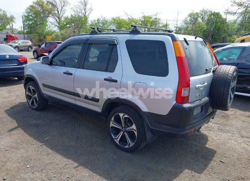 Photo 3 of 2002 Honda Cr-v LX (VIN JHLRD68462C001566)