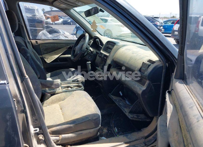 Photo 5 of 2002 Honda Cr-v LX (VIN JHLRD68462C013099)