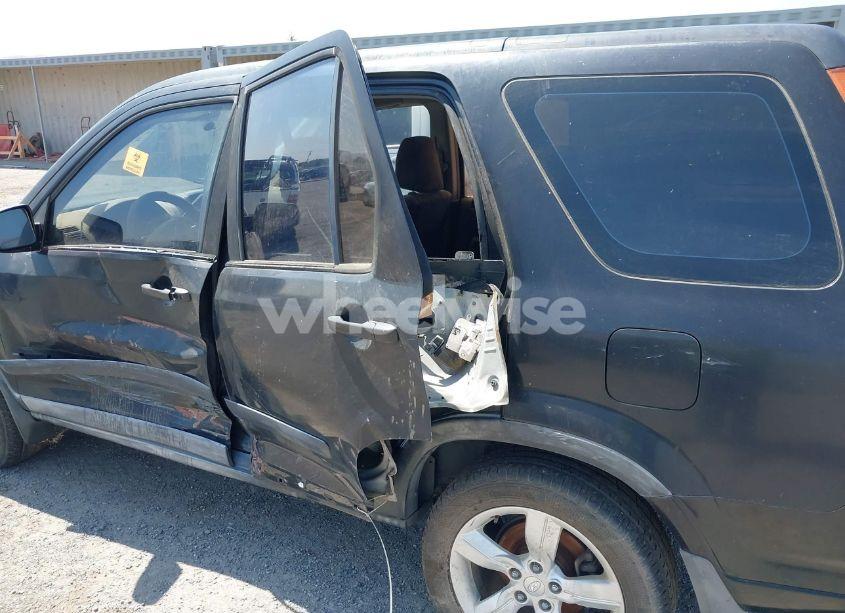 Photo 6 of 2002 Honda Cr-v LX (VIN JHLRD68462C013099)