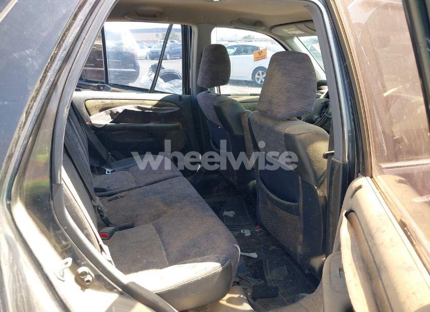 Photo 8 of 2002 Honda Cr-v LX (VIN JHLRD68462C013099)