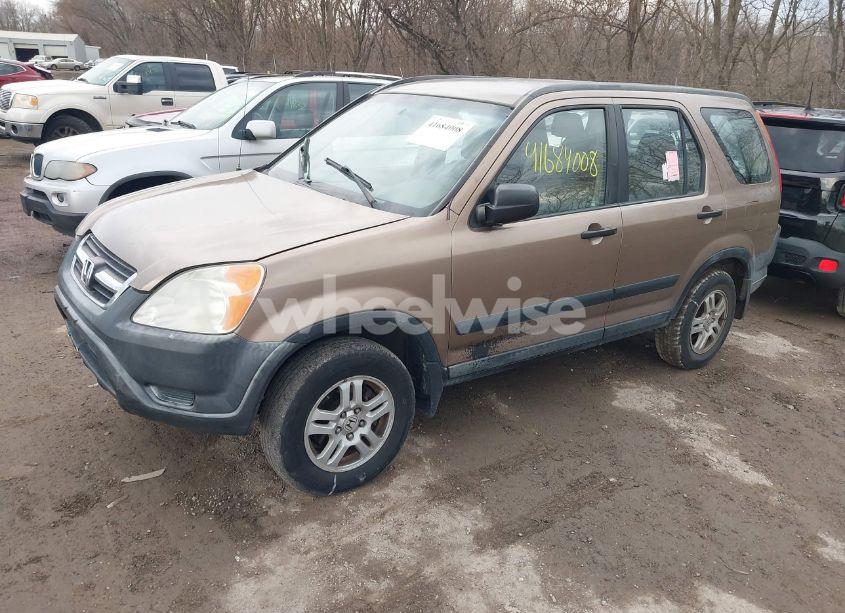 Photo 2 of 2002 Honda Cr-v LX (VIN JHLRD68482C012827)