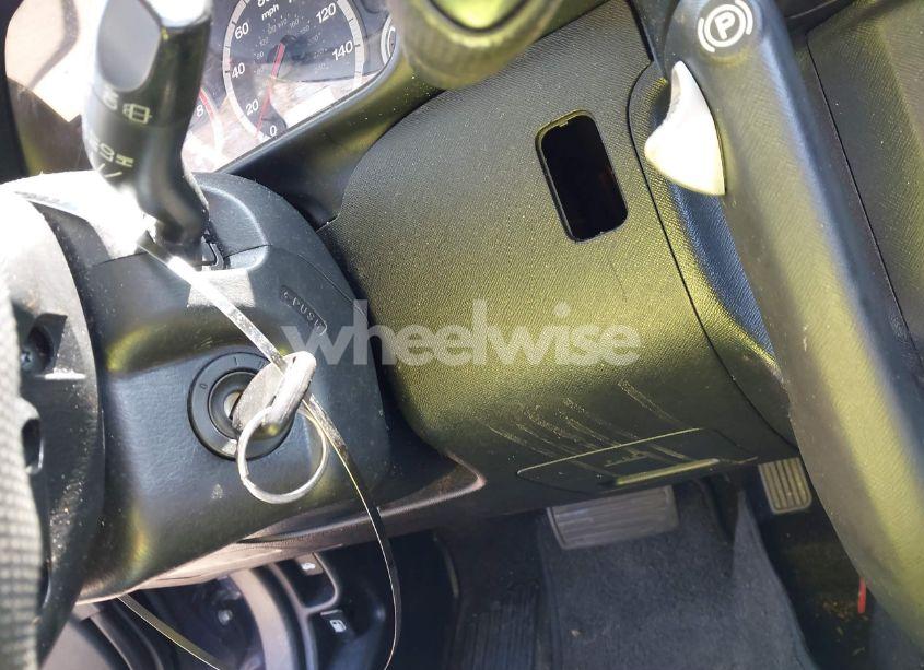 Photo 11 of 2003 Honda Cr-v LX (VIN JHLRD68483C009461)