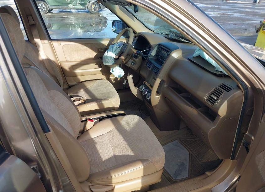 Photo 5 of 2004 Honda Cr-v LX (VIN JHLRD68484C015469)