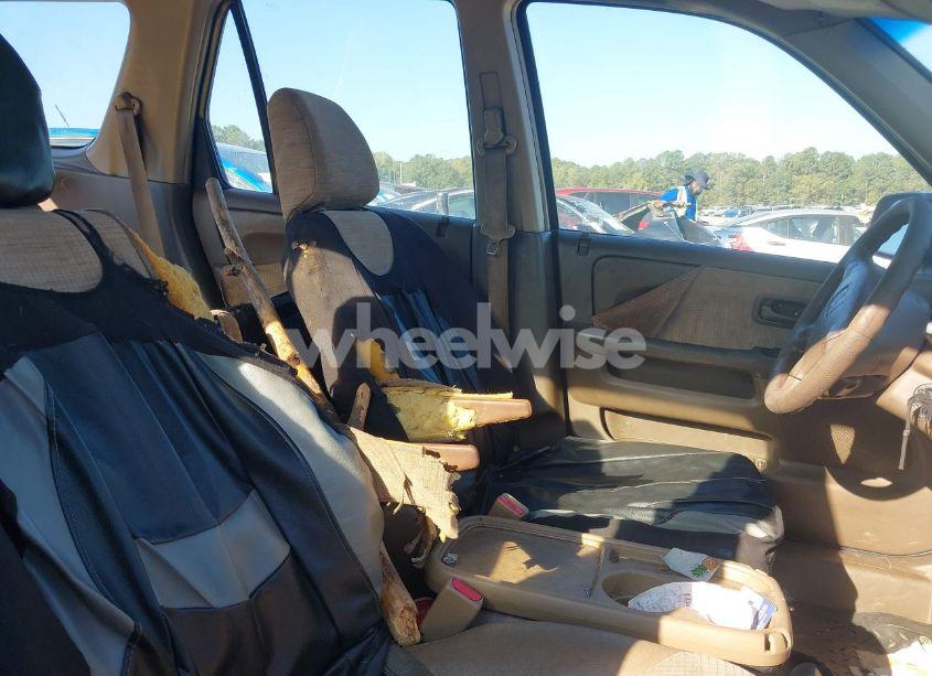 Photo 5 of 2002 Honda Cr-v LX (VIN JHLRD68492C010343)