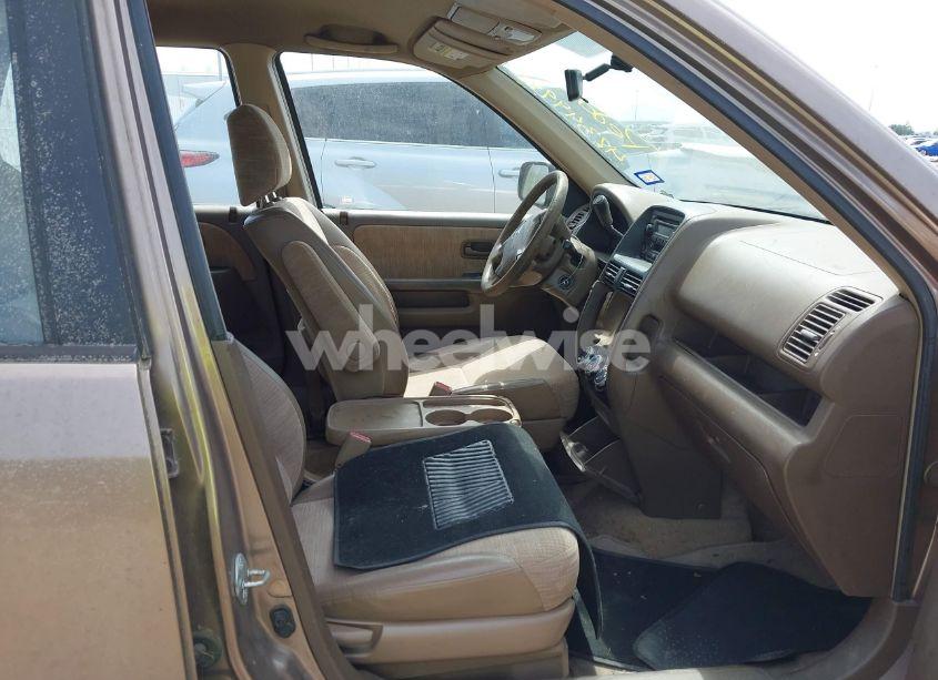 Photo 5 of 2002 Honda Cr-v LX (VIN JHLRD68492C014943)