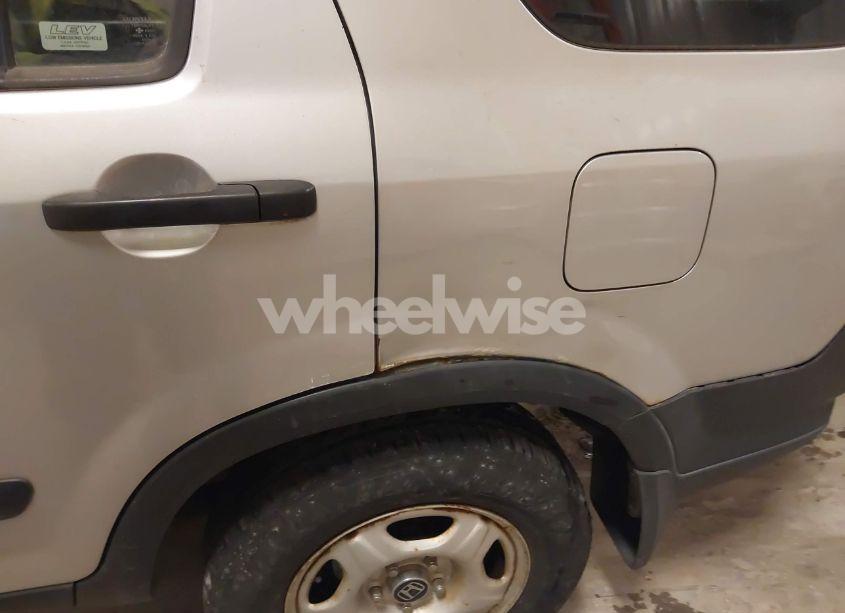 Photo 6 of 2004 Honda Cr-v LX (VIN JHLRD68494C015125)