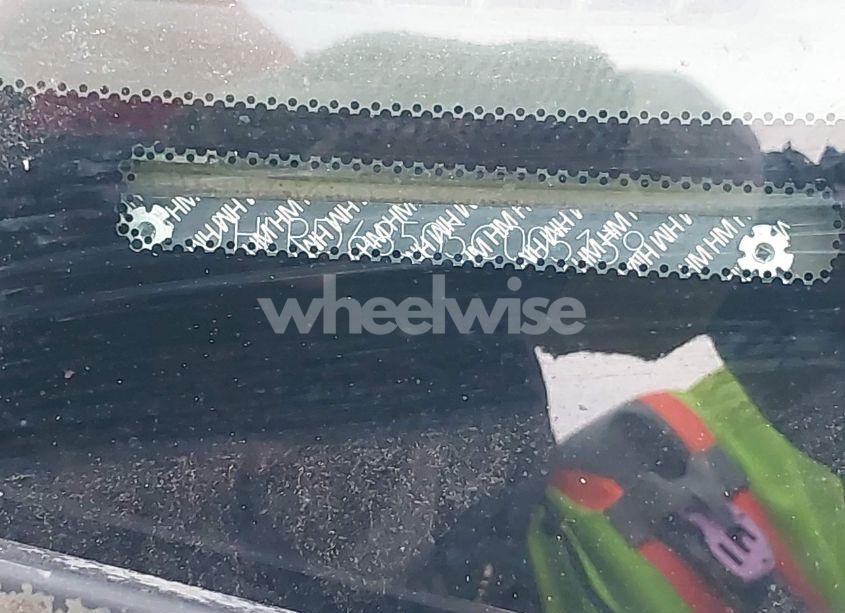 Photo 12 of 2005 Honda Cr-v LX (VIN JHLRD68505C005139)