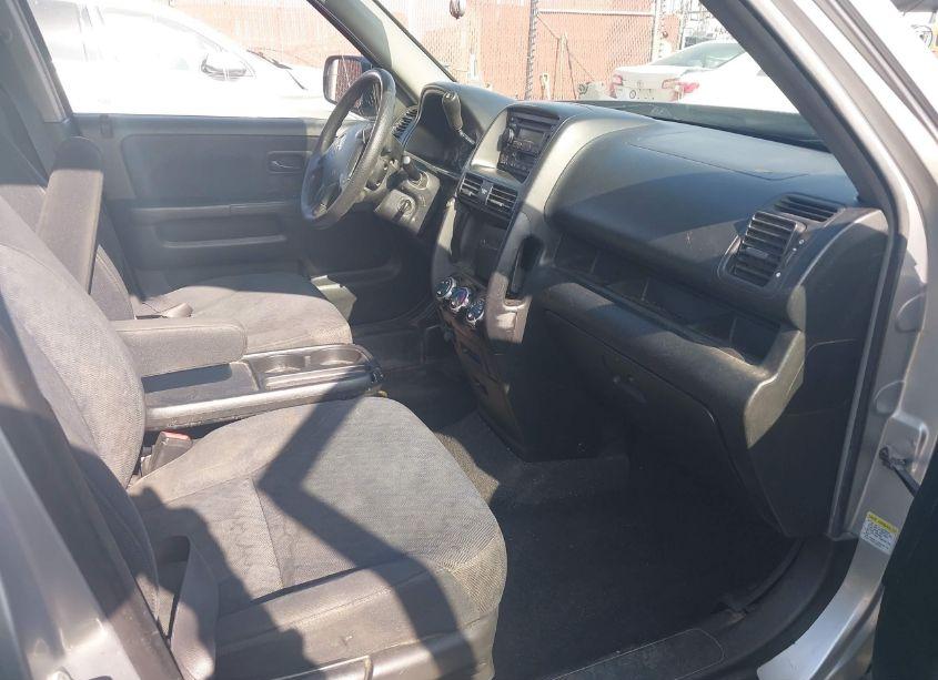 Photo 5 of 2006 Honda Cr-v LX (VIN JHLRD68506C003506)