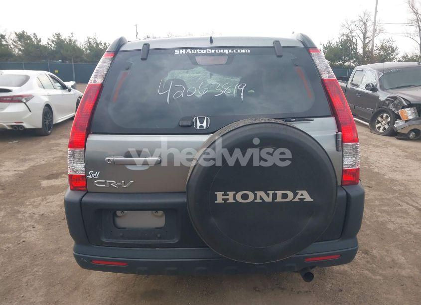 Photo 15 of 2005 Honda Cr-v LX (VIN JHLRD68515C015243)