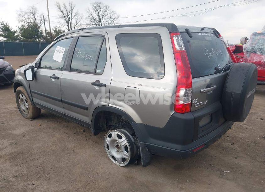 Photo 3 of 2005 Honda Cr-v LX (VIN JHLRD68515C015243)
