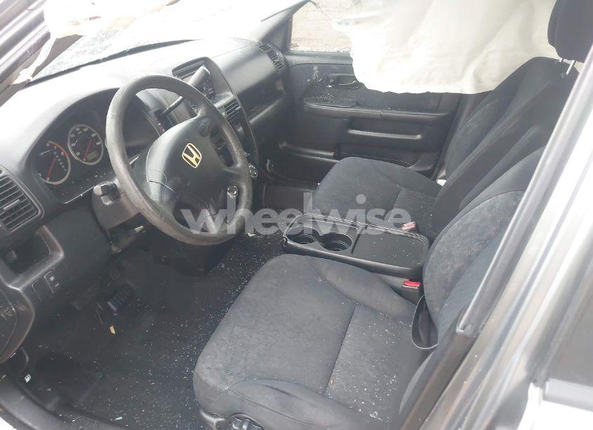 Photo 5 of 2005 Honda Cr-v LX (VIN JHLRD68515C015243)