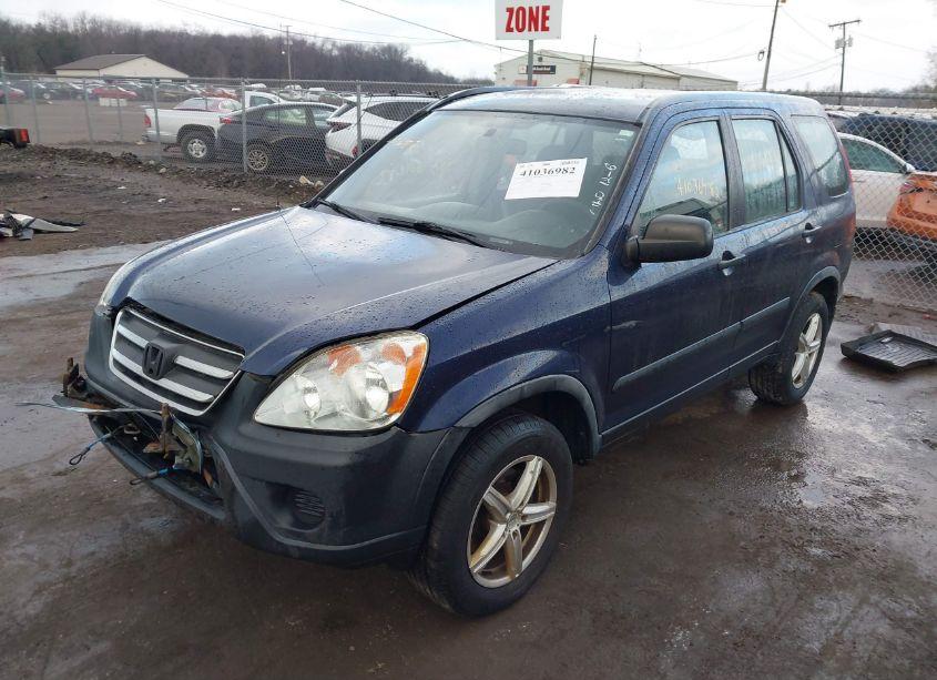 Photo 2 of 2006 Honda Cr-v LX (VIN JHLRD68516C020802)