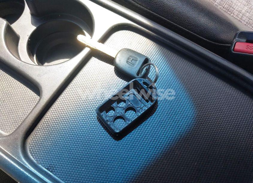 Photo 11 of 2002 Honda Cr-v LX (VIN JHLRD68522C013349)