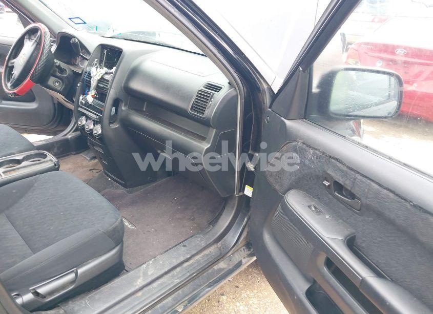 Photo 5 of 2005 Honda Cr-v LX (VIN JHLRD68525C003439)