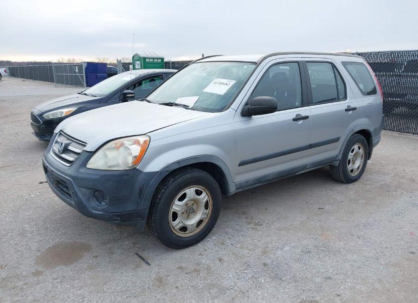 Photo 2 of 2005 Honda Cr-v LX (VIN JHLRD68525C007264)