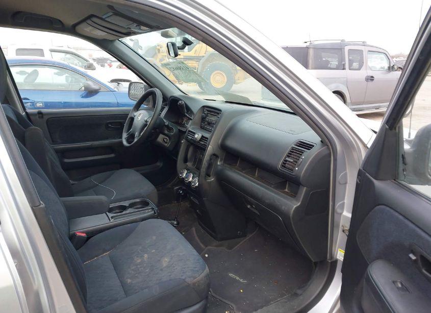 Photo 5 of 2005 Honda Cr-v LX (VIN JHLRD68525C007264)