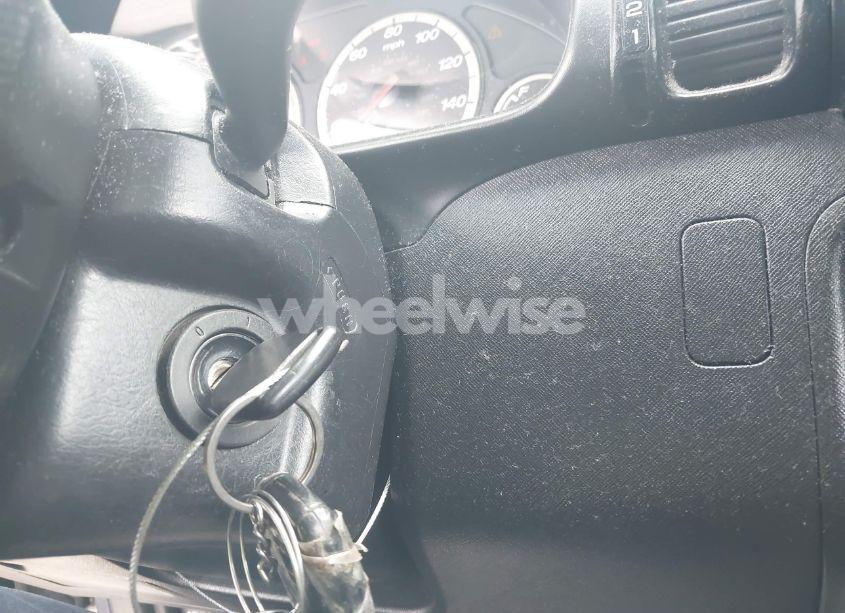 Photo 11 of 2005 Honda Cr-v LX (VIN JHLRD68525C012528)