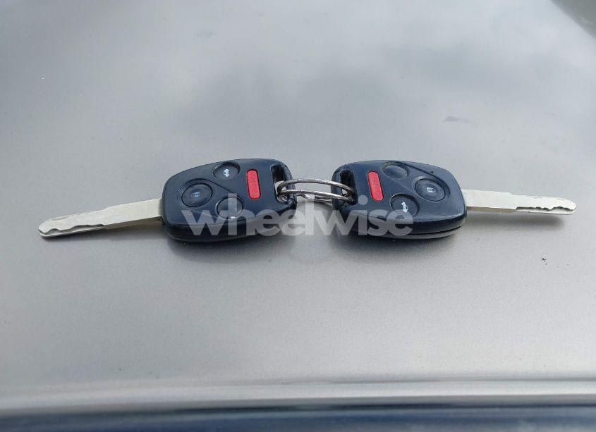 Photo 11 of 2005 Honda Cr-v LX (VIN JHLRD68535C011288)