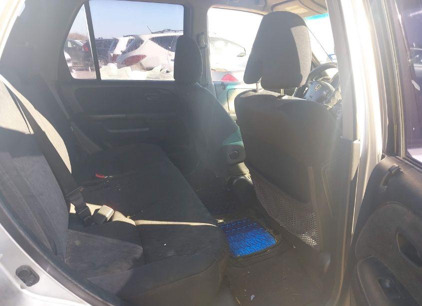 Photo 8 of 2005 Honda Cr-v LX (VIN JHLRD68545C004107)