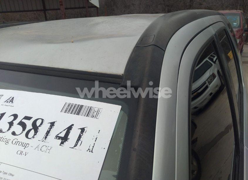 Photo 6 of 2002 Honda Cr-v LX (VIN JHLRD68552C024359)