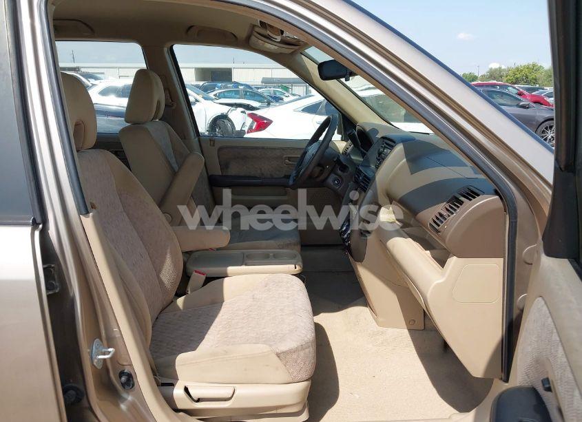 Photo 5 of 2005 Honda Cr-v LX (VIN JHLRD68555C002897)