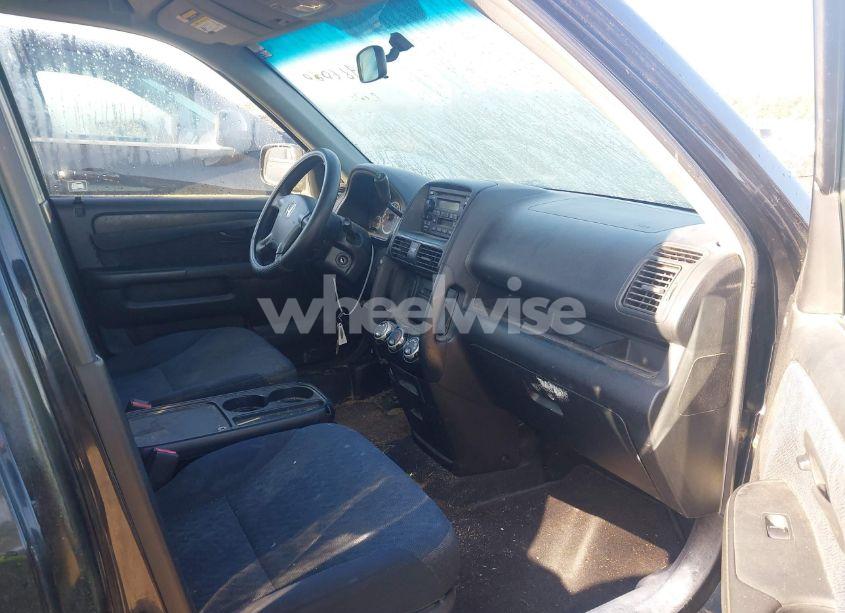 Photo 5 of 2005 Honda Cr-v LX (VIN JHLRD68555C014550)