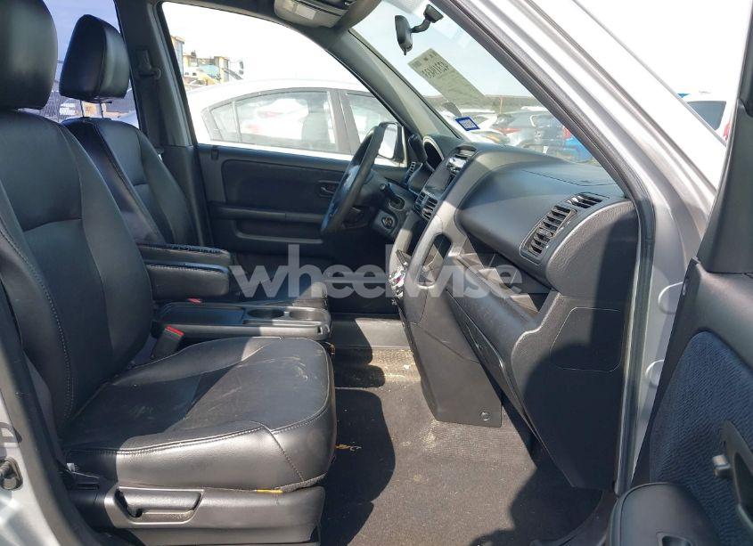 Photo 5 of 2006 Honda Cr-v LX (VIN JHLRD68556C012590)