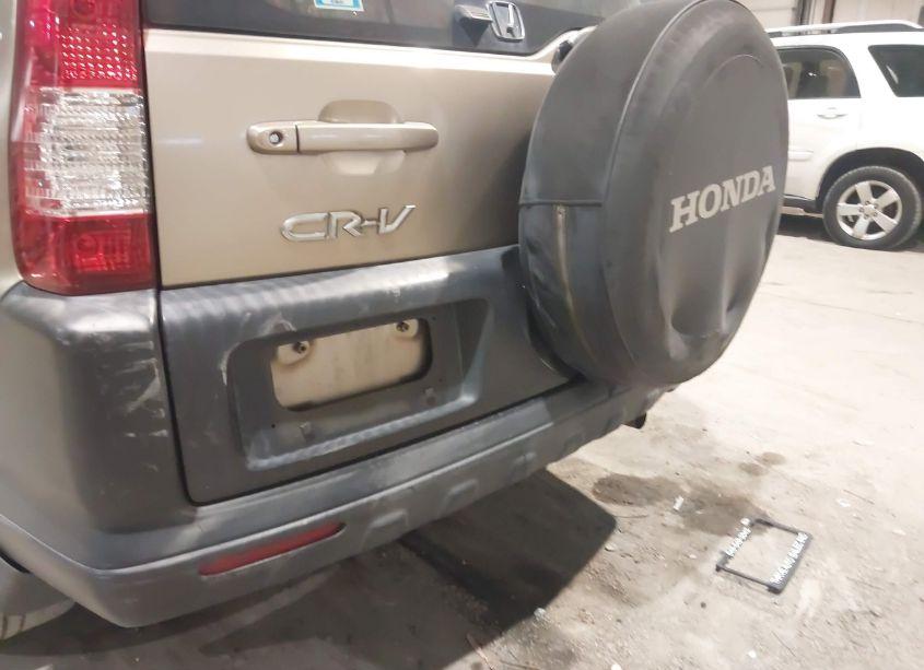 Photo 12 of 2005 Honda Cr-v LX (VIN JHLRD68565C001712)