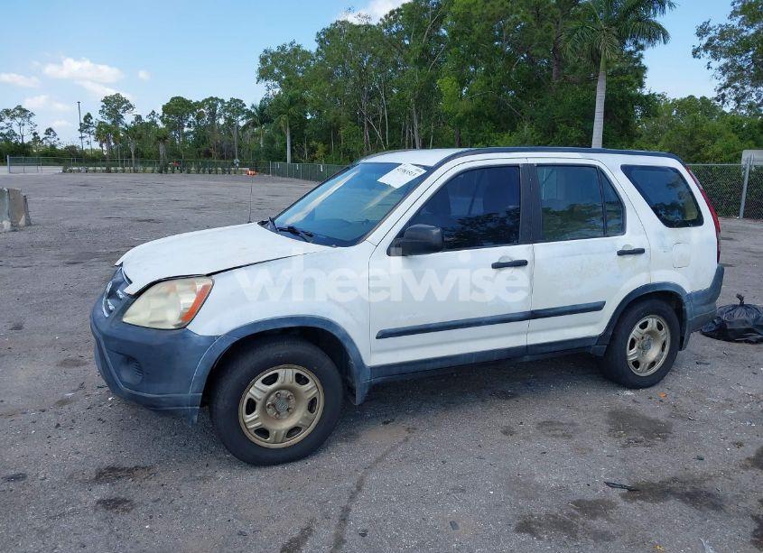 Photo 2 of 2005 Honda Cr-v LX (VIN JHLRD68565C005484)