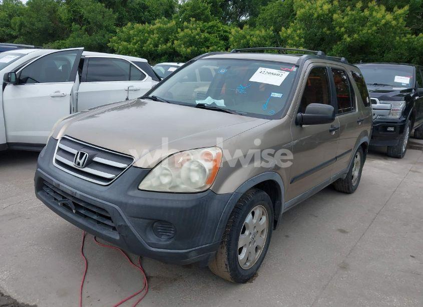 Photo 2 of 2005 Honda Cr-v LX (VIN JHLRD68575C003369)