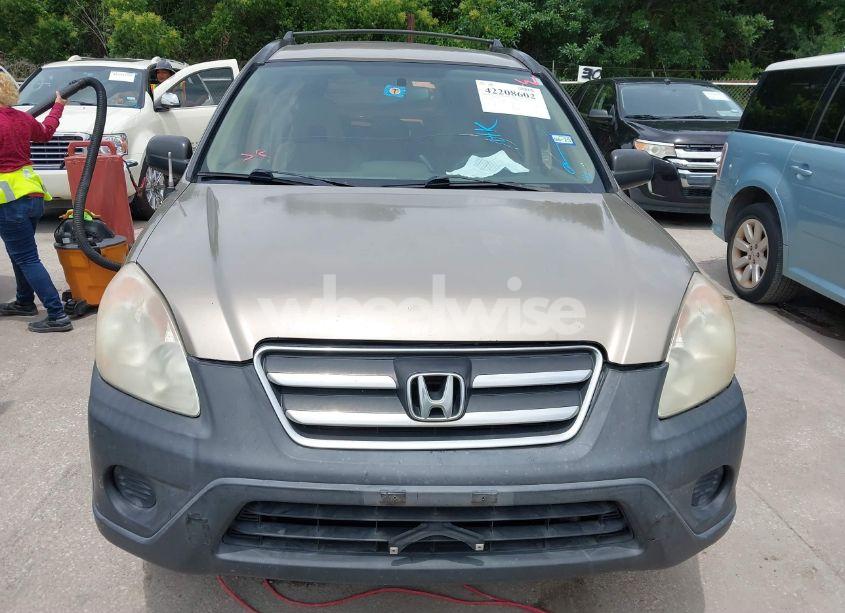 Photo 6 of 2005 Honda Cr-v LX (VIN JHLRD68575C003369)