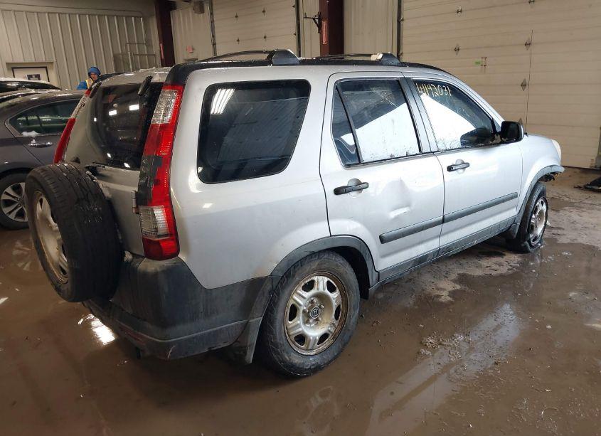 Photo 4 of 2005 Honda Cr-v LX (VIN JHLRD68575C011441)
