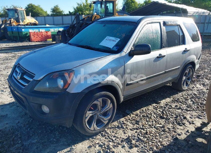 Photo 2 of 2005 Honda Cr-v LX (VIN JHLRD68575C012203)