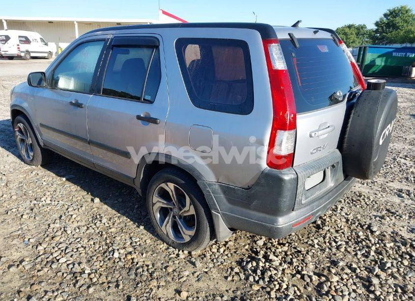 Photo 3 of 2005 Honda Cr-v LX (VIN JHLRD68575C012203)