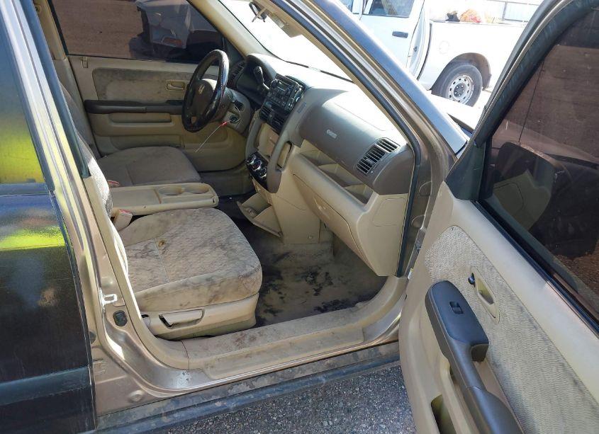 Photo 5 of 2005 Honda Cr-v LX (VIN JHLRD68575C012413)