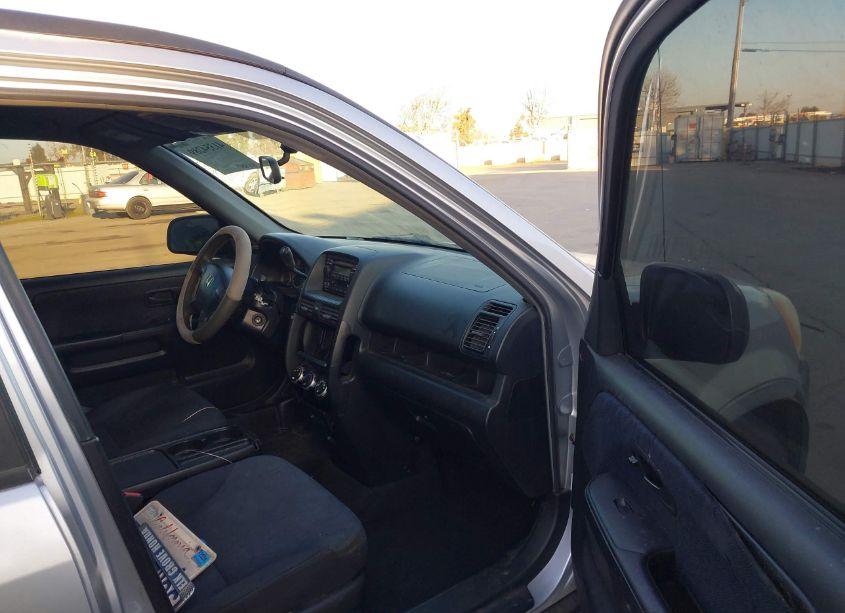 Photo 5 of 2006 Honda Cr-v LX (VIN JHLRD68576C004216)