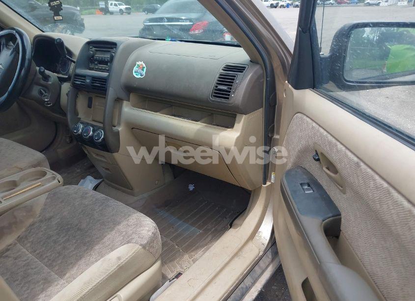 Photo 5 of 2005 Honda Cr-v LX (VIN JHLRD68585C002344)