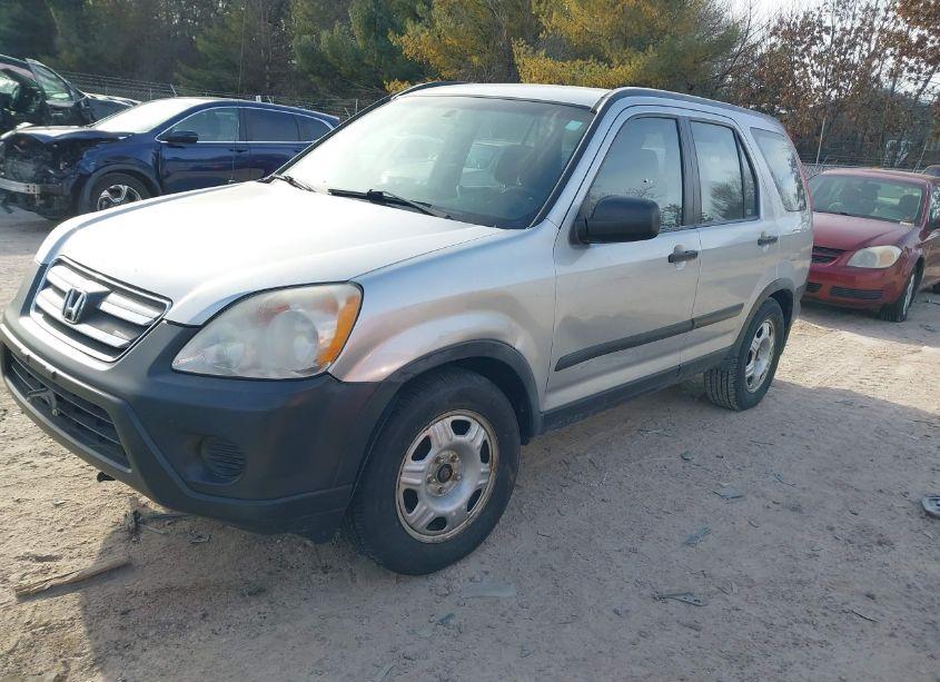 Photo 2 of 2005 Honda Cr-v LX (VIN JHLRD68595C007942)